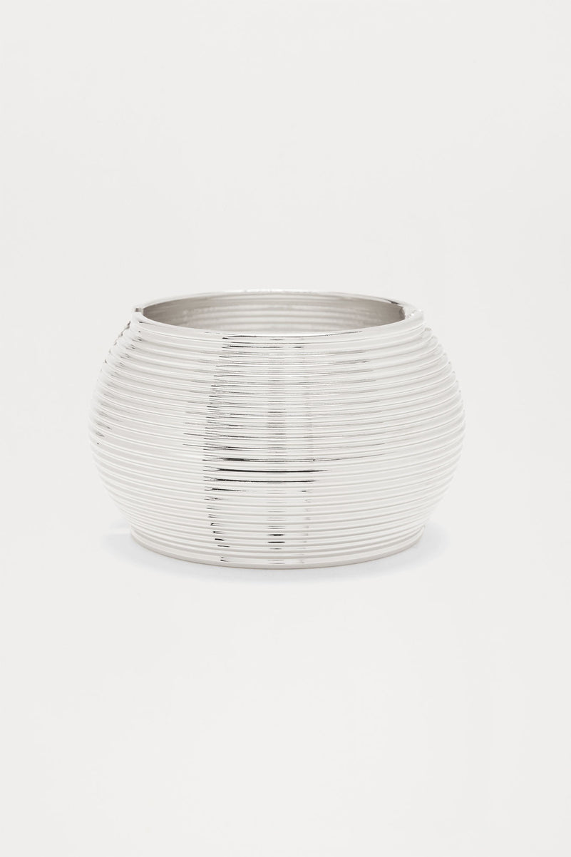 Openly Ridged Bracelet